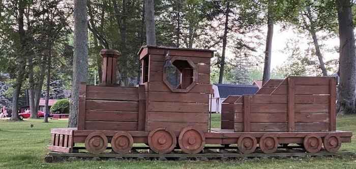 Shady Valley Resort - From Web Listing (newer photo)